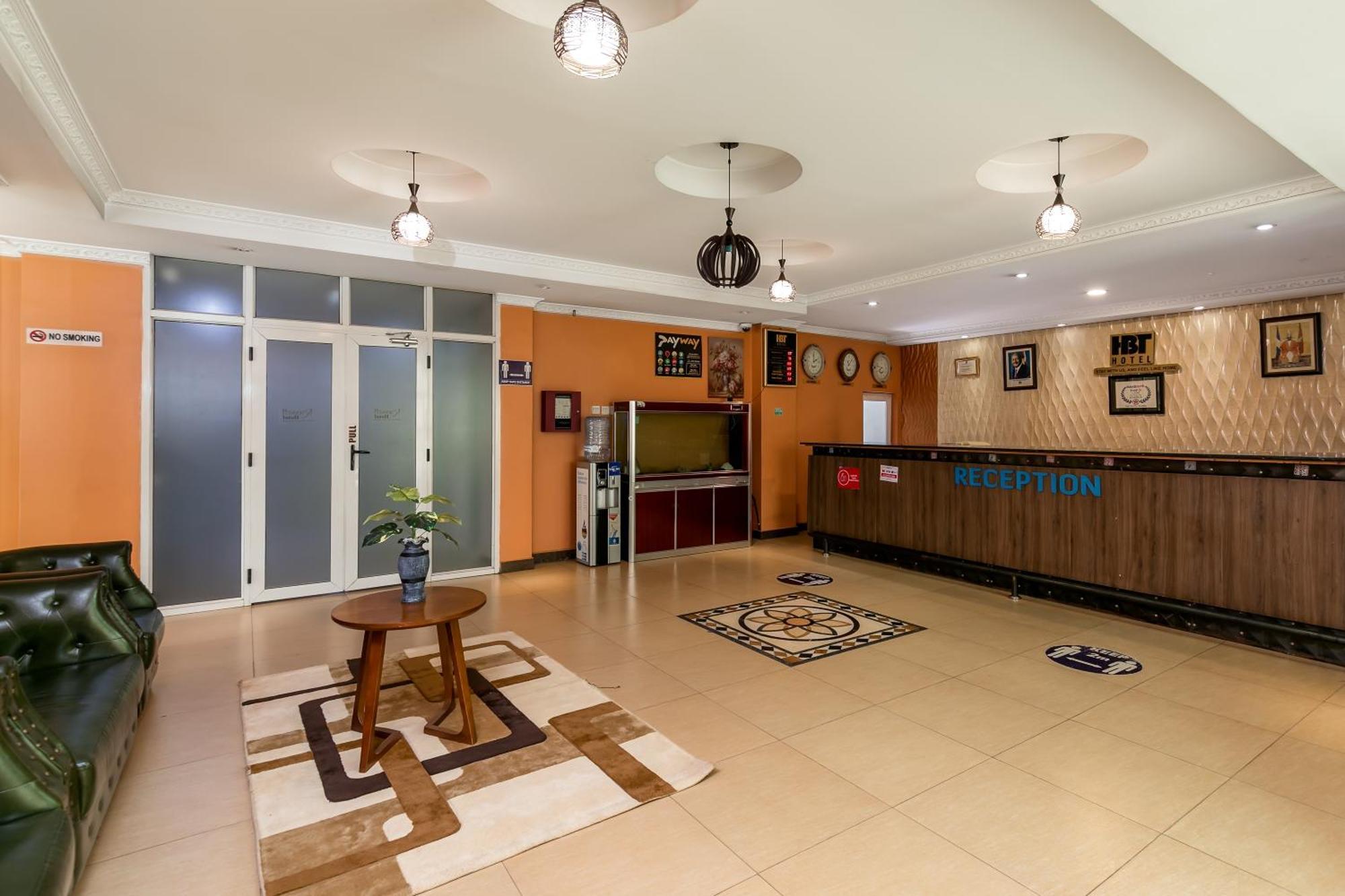 Russell Hotel Kampala Eksteriør bilde