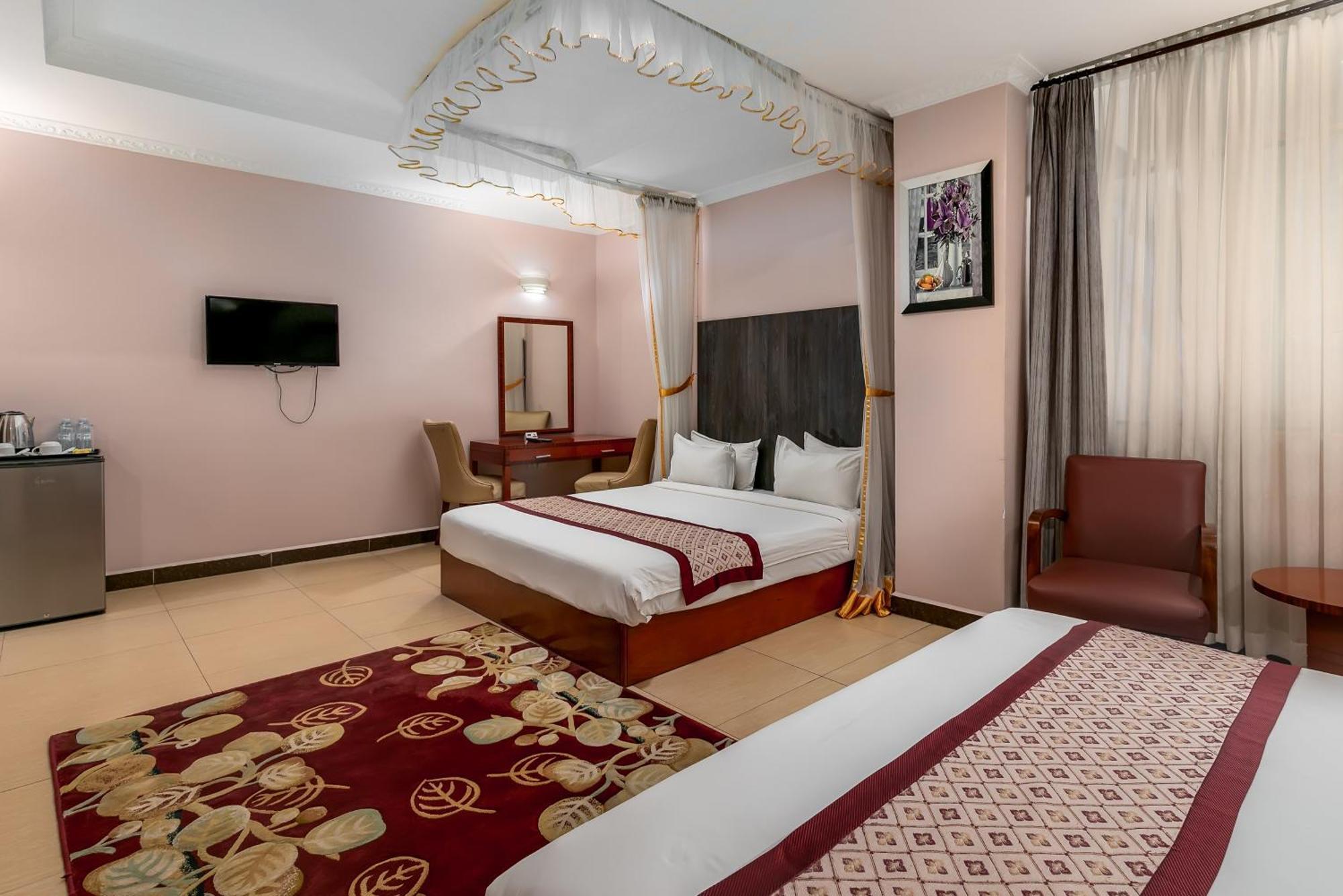 Russell Hotel Kampala Eksteriør bilde