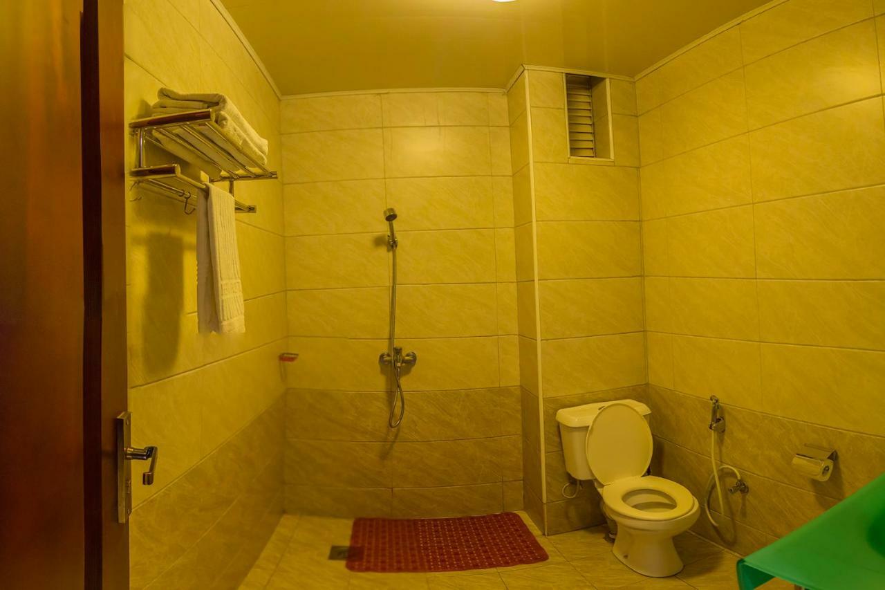Russell Hotel Kampala Eksteriør bilde